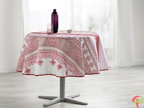 Nappe ronde anti tâche – Coeurs roses & formes