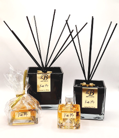 Only You - Diffuseurs à bâtonnets / Geurstokjes / Reed Diffusers