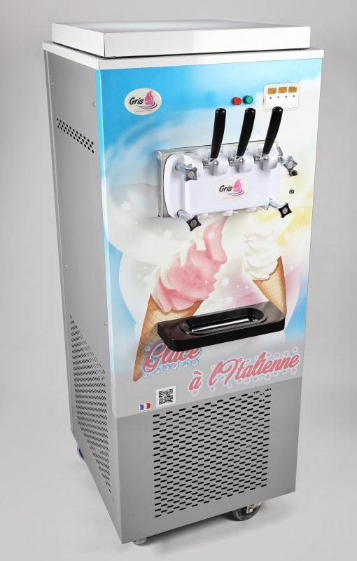 Machine à glace italienne sur roulettes