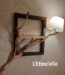Lampe cadre en bois et branche