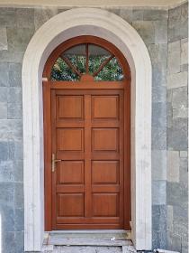 Les portes extérieures classiques