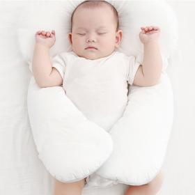 oreiller ergonomique pour bébé