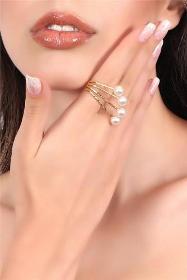 Bague pour femme en plaqué or avec perles à motifs détaillés