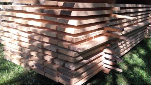 Réalisation de planches en bois