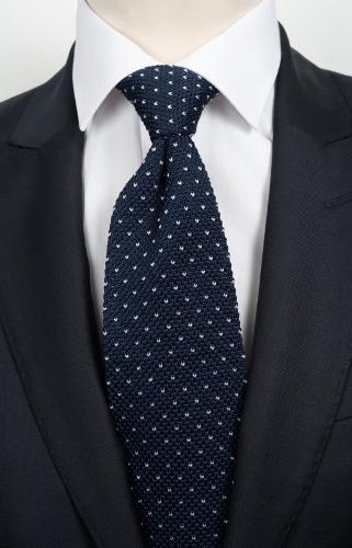 Cravate tricot marine à pois blan