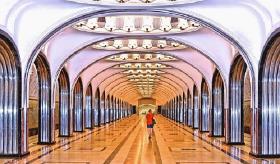 Visite du metro de Moscou